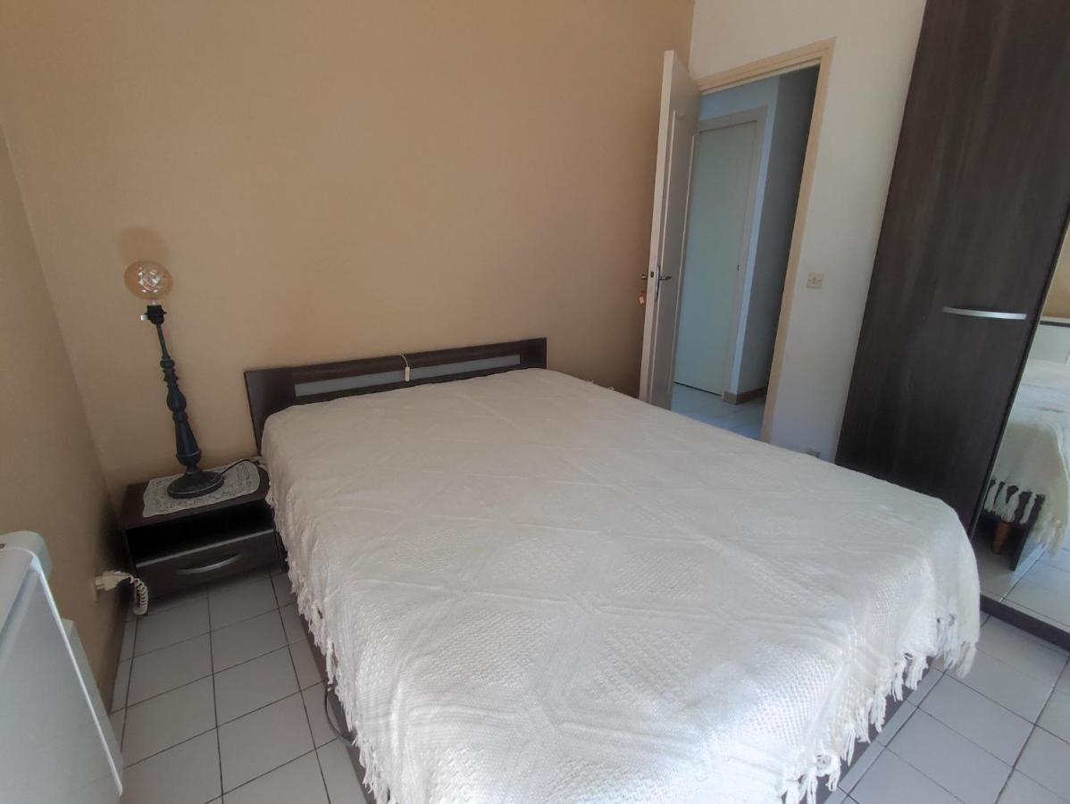Appartement T3 vue sur port Gruissan Extérieur photo