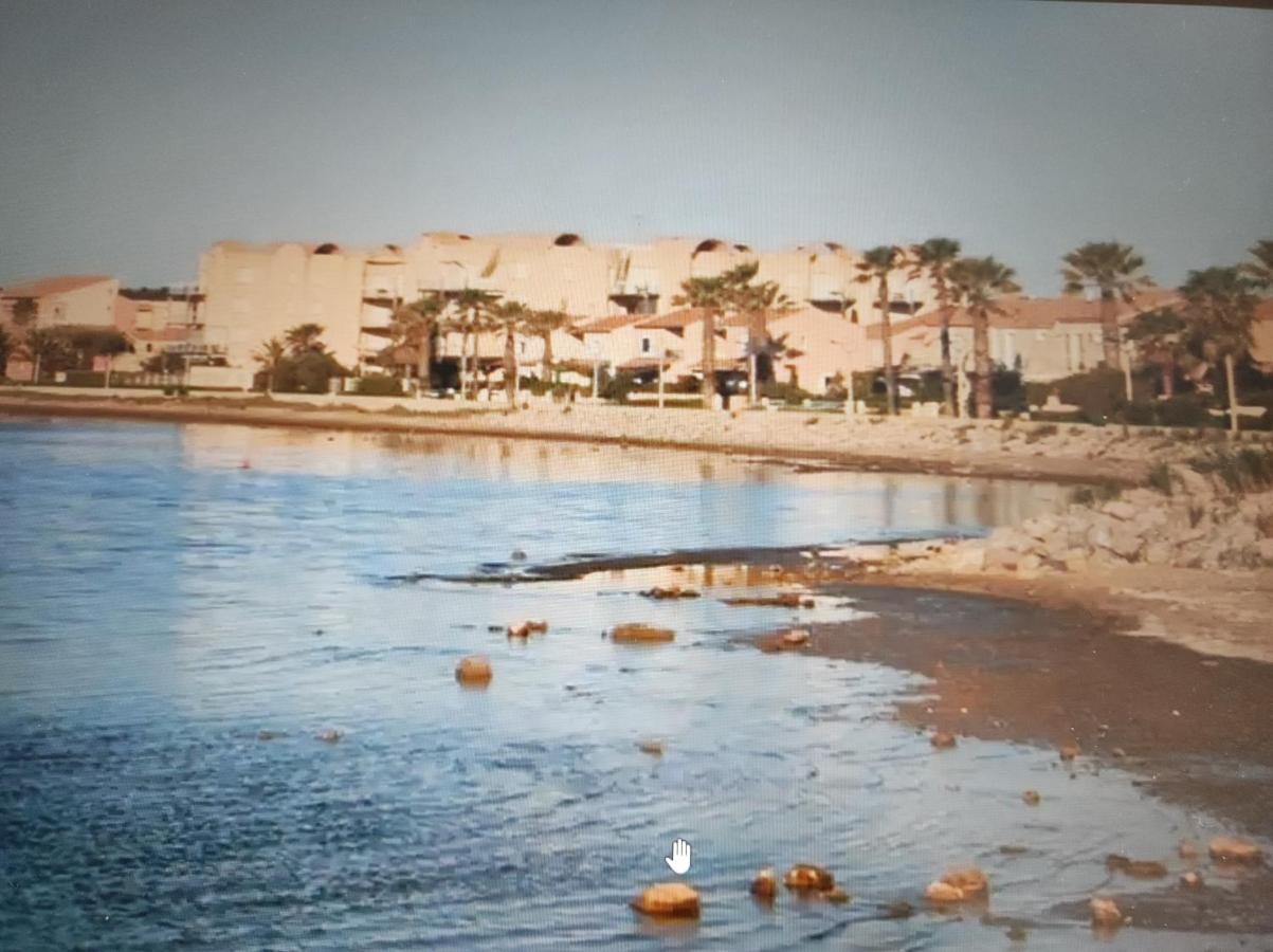 Appartement T3 vue sur port Gruissan Extérieur photo